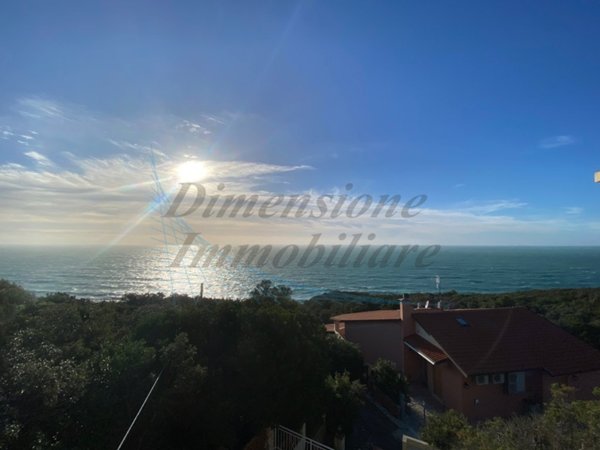 casa indipendente in vendita a Rosignano Marittimo in zona Castiglioncello