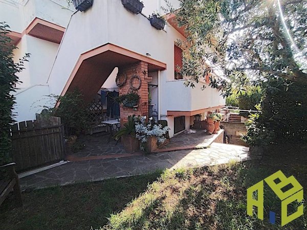 appartamento in vendita a Rosignano Marittimo in zona Rosignano Solvay