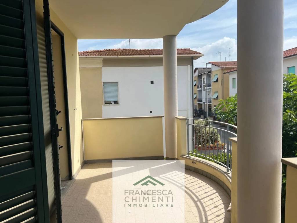 appartamento in vendita a Rosignano Marittimo in zona Rosignano Solvay