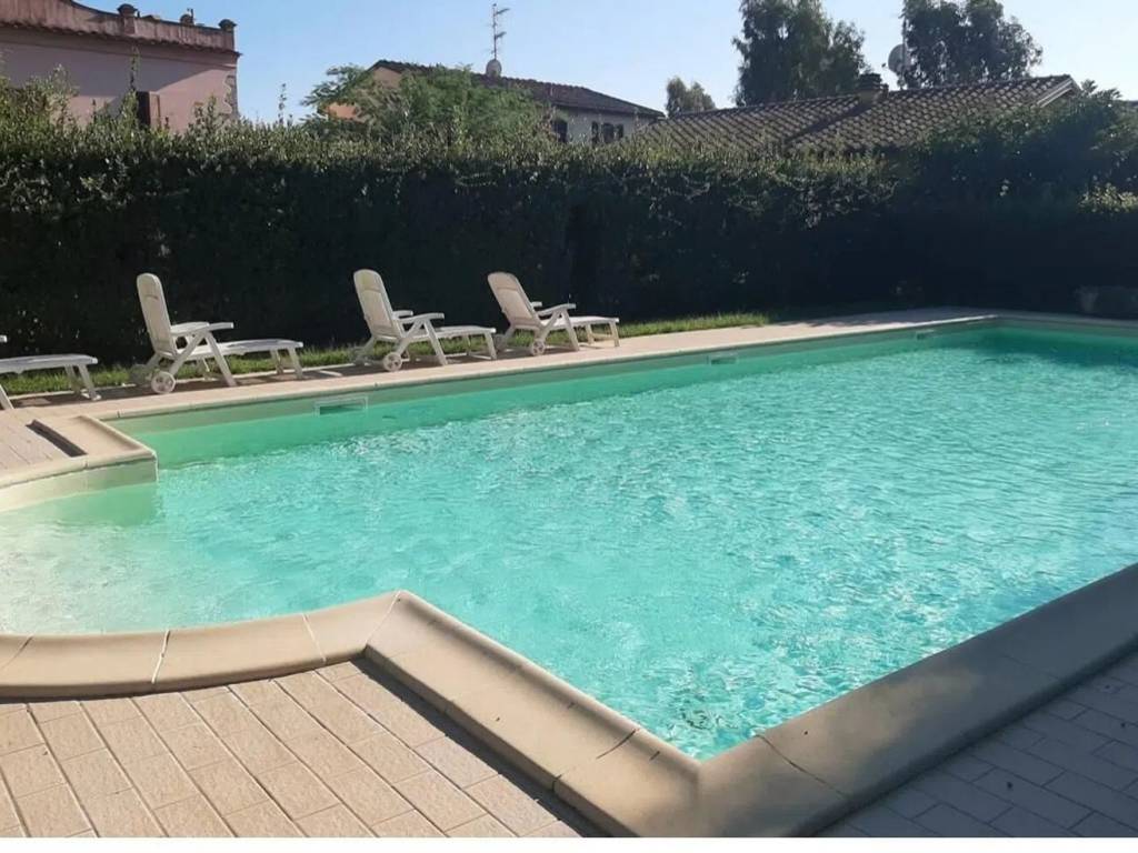 appartamento in vendita a Rosignano Marittimo in zona Vada