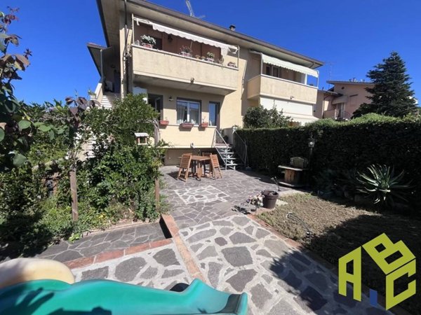 appartamento in vendita a Rosignano Marittimo in zona Rosignano Solvay