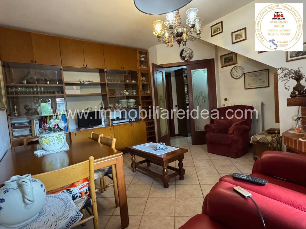 casa indipendente in vendita a Rosignano Marittimo in zona Rosignano Solvay