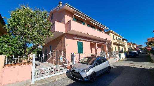 casa indipendente in vendita a Rosignano Marittimo in zona Castiglioncello