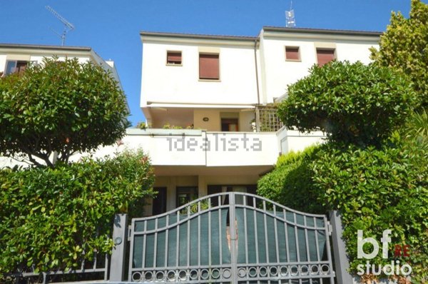 appartamento in vendita a Rosignano Marittimo in zona Castiglioncello