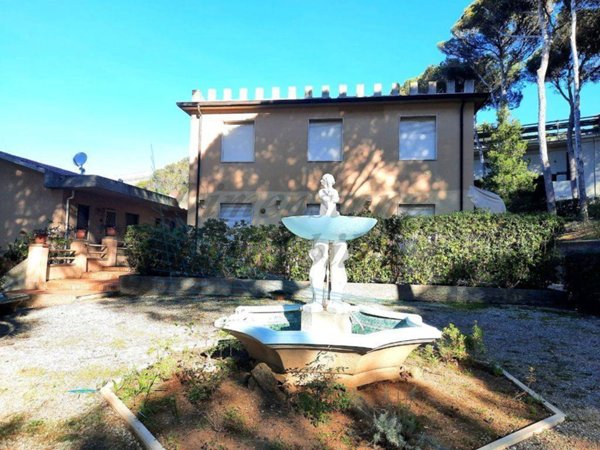 appartamento in vendita a Rosignano Marittimo in zona Nibbiaia
