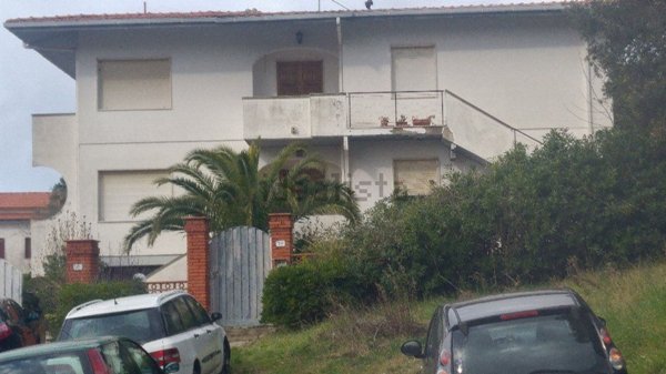 appartamento in vendita a Rosignano Marittimo in zona Nibbiaia
