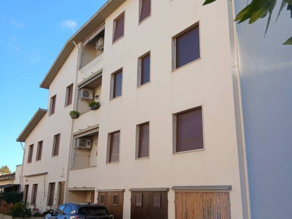 appartamento in vendita a Rosignano Marittimo in zona Vada