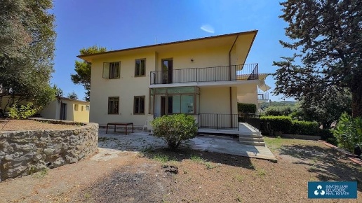 appartamento in vendita a Rosignano Marittimo in zona Nibbiaia