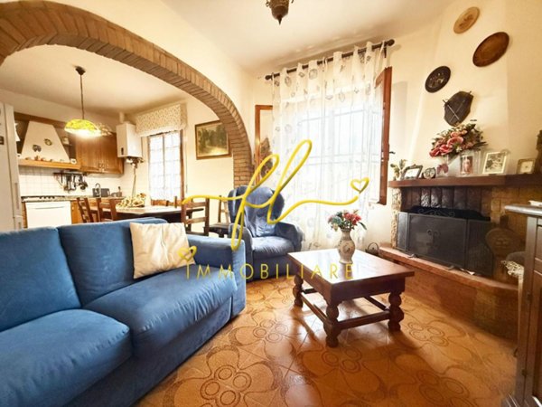 appartamento in vendita a Rosignano Marittimo in zona Rosignano Solvay