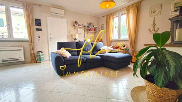 casa indipendente in vendita a Rosignano Marittimo