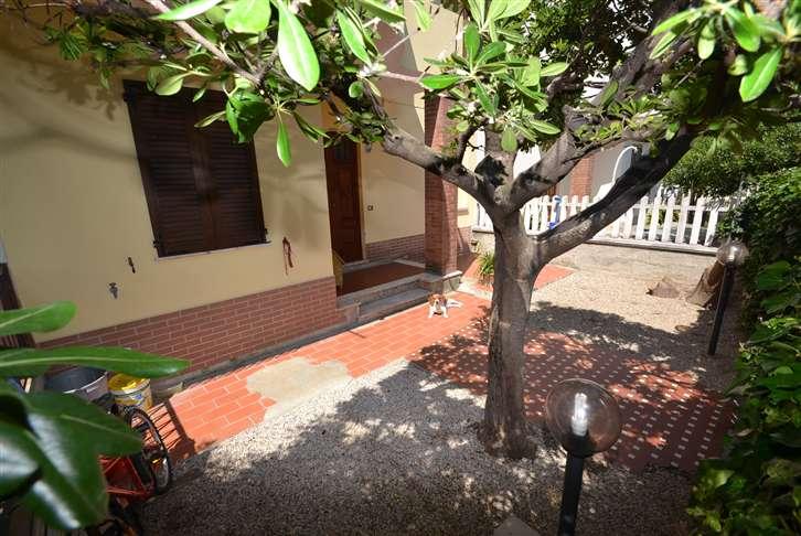 appartamento in vendita a Rosignano Marittimo in zona Rosignano Solvay