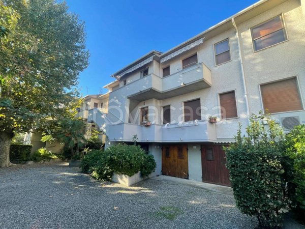 appartamento in vendita a Rosignano Marittimo in zona Vada