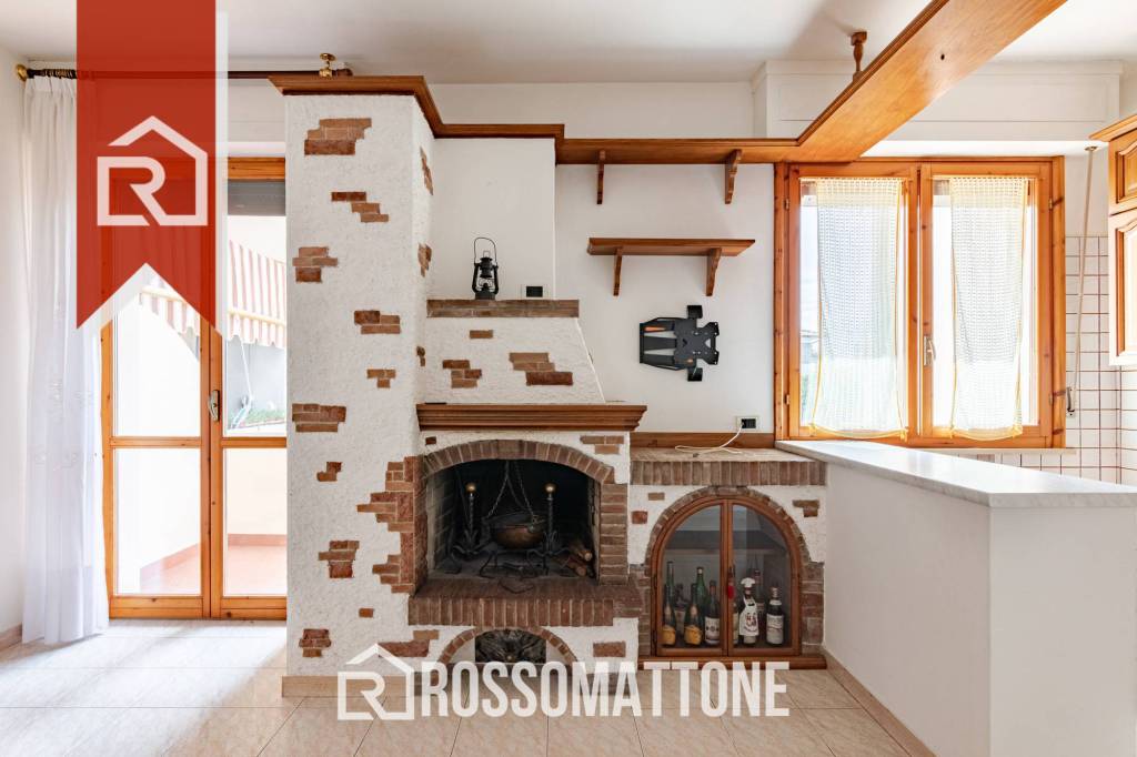 casa indipendente in vendita a Rosignano Marittimo in zona Rosignano Solvay