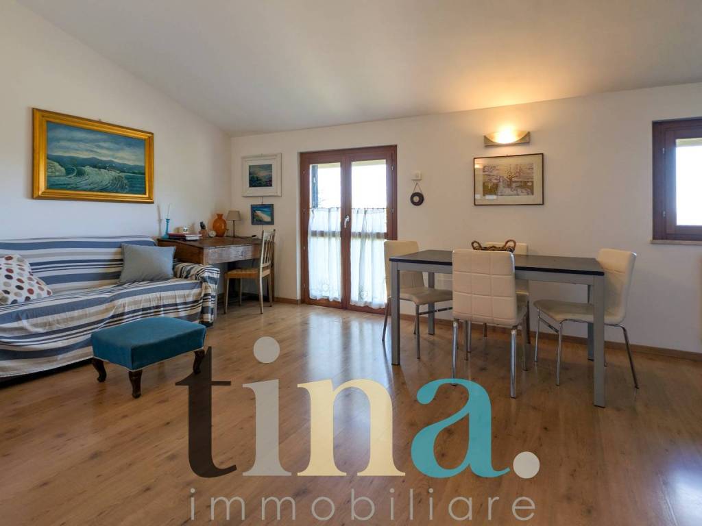 appartamento in vendita a Rosignano Marittimo in zona Nibbiaia