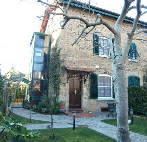 casa indipendente in vendita a Rosignano Marittimo in zona Rosignano Solvay