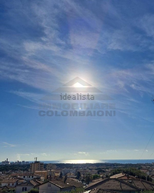 casa indipendente in vendita a Rosignano Marittimo in zona Castiglioncello