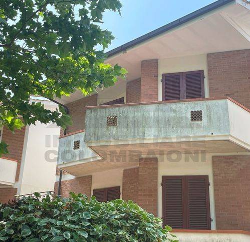 appartamento in vendita a Rosignano Marittimo in zona Castiglioncello