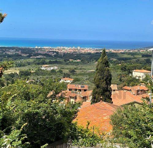 casa indipendente in vendita a Rosignano Marittimo