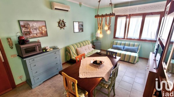 appartamento in vendita a Rosignano Marittimo in zona Vada