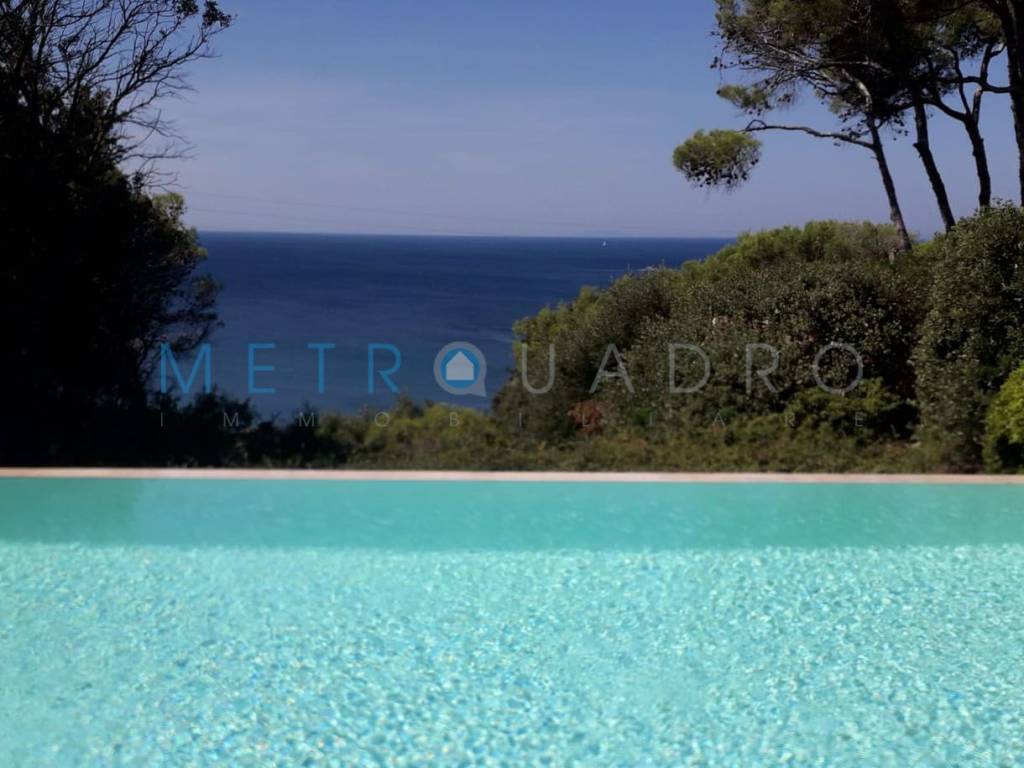 casa indipendente in vendita a Rosignano Marittimo in zona Nibbiaia