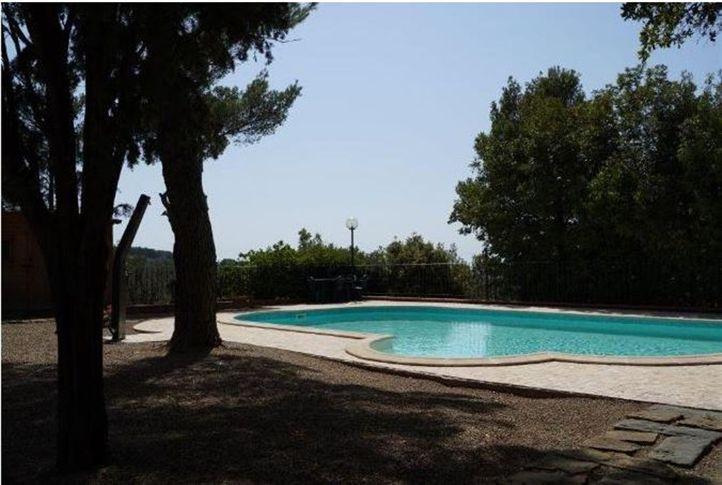 casa indipendente in vendita a Rosignano Marittimo