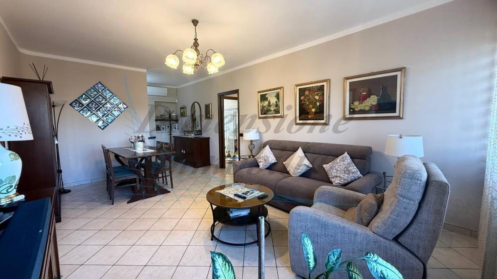 appartamento in vendita a Rosignano Marittimo in zona Rosignano Solvay