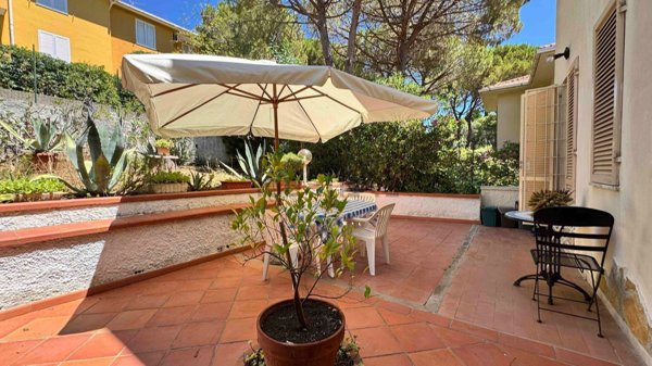 appartamento in vendita a Rosignano Marittimo in zona Castiglioncello