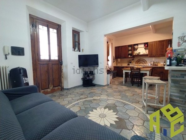 appartamento in vendita a Rosignano Marittimo in zona Rosignano Solvay