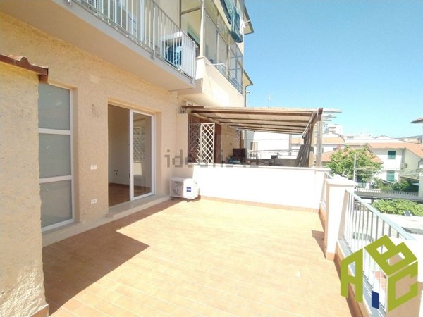 appartamento in vendita a Rosignano Marittimo in zona Rosignano Solvay