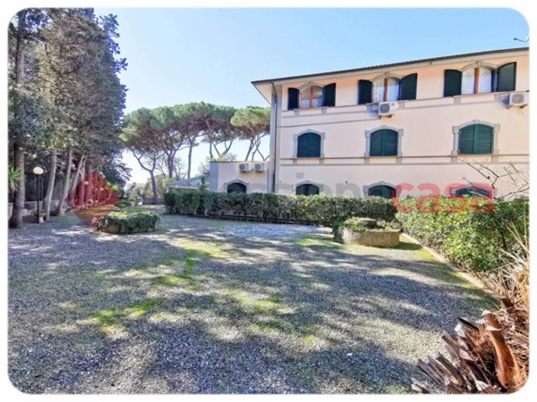 appartamento in vendita a Rosignano Marittimo in zona Castiglioncello