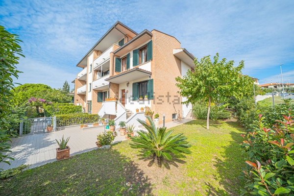 appartamento in vendita a Rosignano Marittimo in zona Castiglioncello