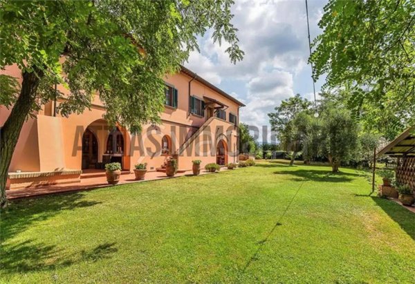 villa in vendita a Rosignano Marittimo in zona Castiglioncello
