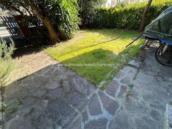 casa indipendente in vendita a Rosignano Marittimo in zona Vada