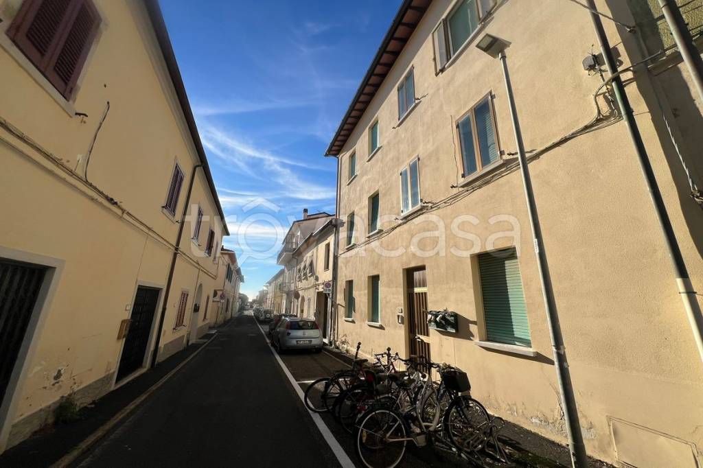 appartamento in vendita a Rosignano Marittimo in zona Rosignano Solvay