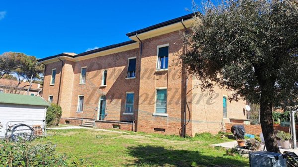 appartamento in vendita a Rosignano Marittimo in zona Rosignano Solvay