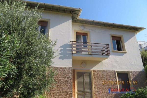 casa indipendente in vendita a Rosignano Marittimo in zona Castiglioncello