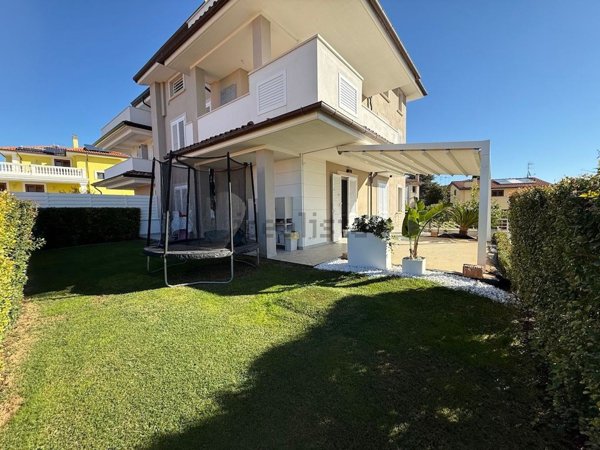 appartamento in vendita a Rosignano Marittimo