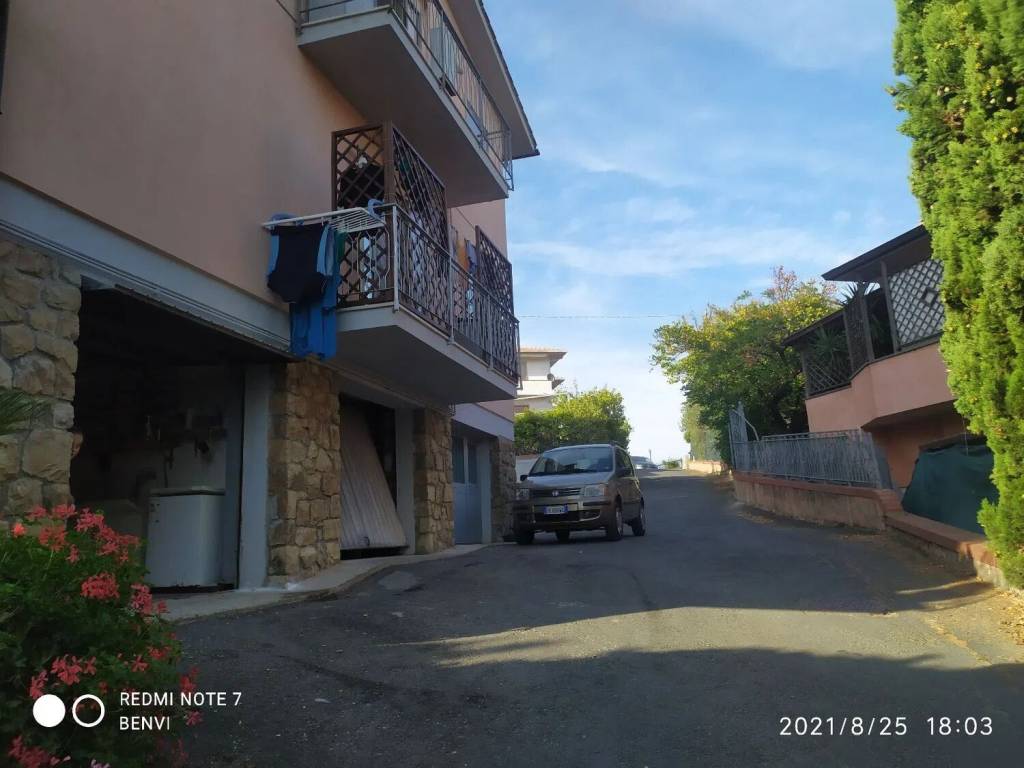 appartamento in vendita a Rosignano Marittimo in zona Nibbiaia