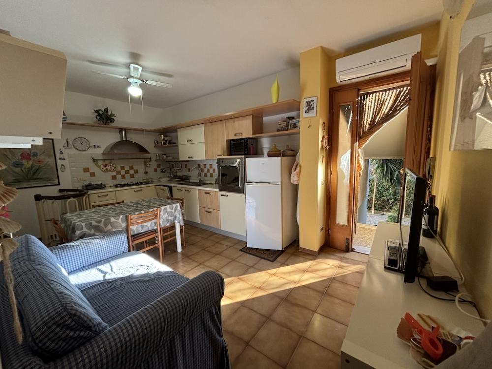 appartamento in vendita a Rosignano Marittimo in zona Vada