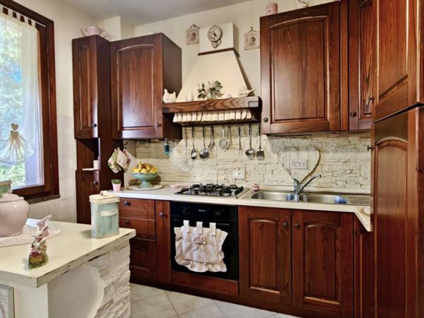 appartamento in vendita a Rosignano Marittimo in zona Vada