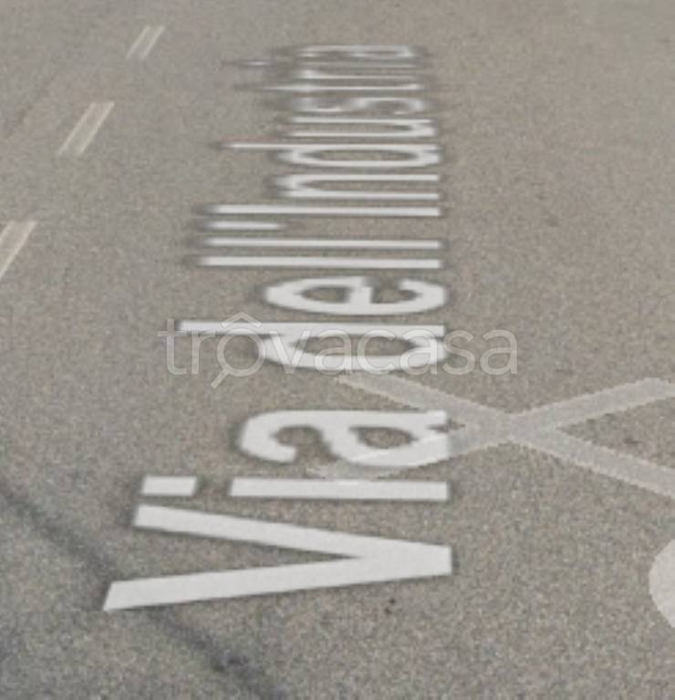 negozio in vendita a Rosignano Marittimo in zona Rosignano Solvay