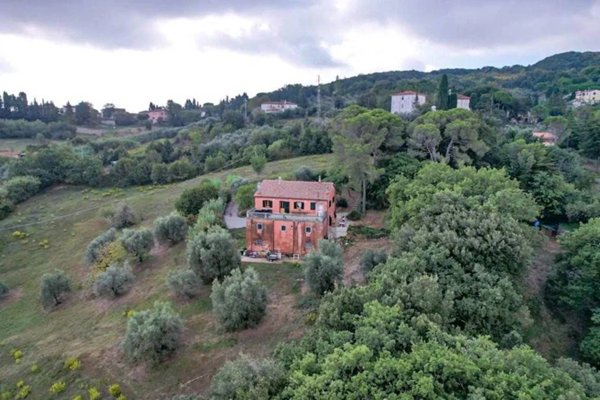 casale in vendita a Rosignano Marittimo