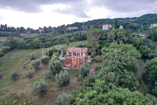 casale in vendita a Rosignano Marittimo