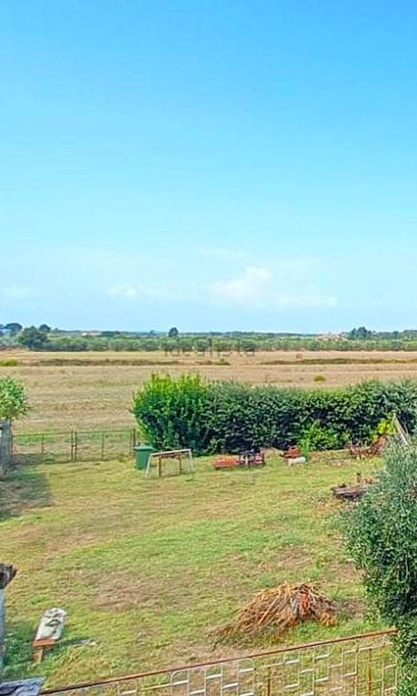 appartamento in vendita a Rosignano Marittimo in zona Vada