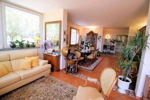 casa indipendente in vendita a Rosignano Marittimo in zona Castiglioncello