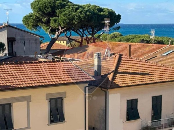 appartamento in vendita a Rosignano Marittimo in zona Vada