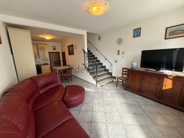 appartamento in vendita a Rosignano Marittimo in zona Nibbiaia