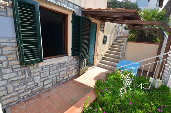 appartamento in vendita a Rosignano Marittimo in zona Castiglioncello