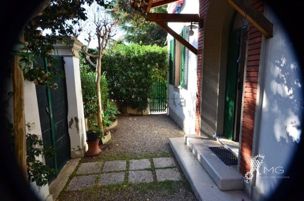 appartamento in vendita a Rosignano Marittimo in zona Castiglioncello