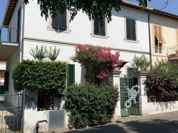 appartamento in vendita a Rosignano Marittimo in zona Castiglioncello